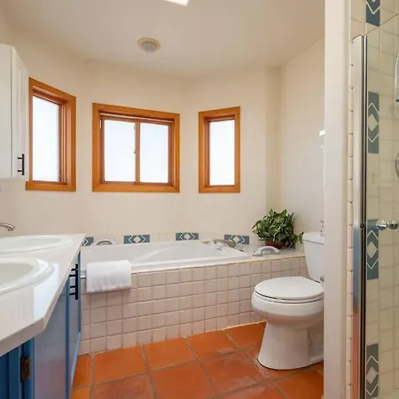 Casa Escondido- Quiet, Decks, 3br, El Dorado Holiday home *