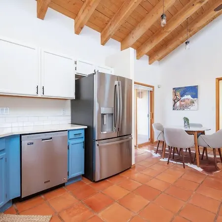 Holiday home Casa Escondido- Quiet, Decks, 3br, El Dorado *