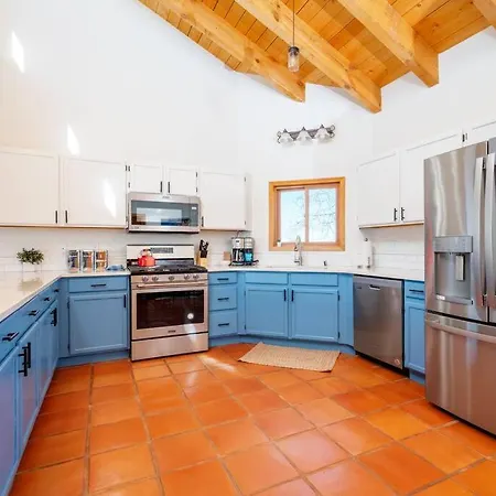 Casa Escondido- Quiet, Decks, 3br, El Dorado Holiday home *