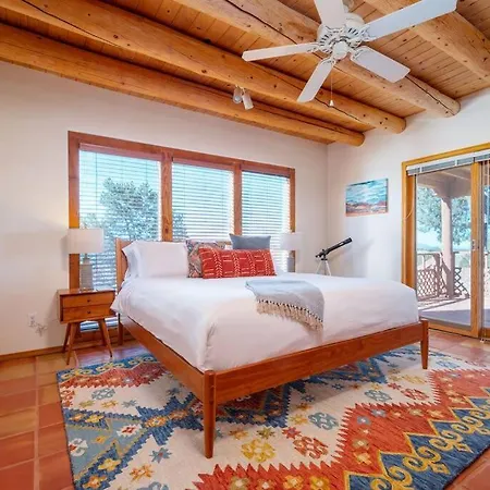 Casa Escondido- Quiet, Decks, 3br, El Dorado Holiday home