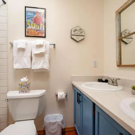 Holiday home Casa Escondido- Quiet, Decks, 3br, El Dorado