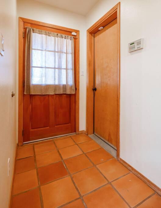 Casa Escondido- Quiet, Decks, 3br, El Dorado Holiday home Santa Fe