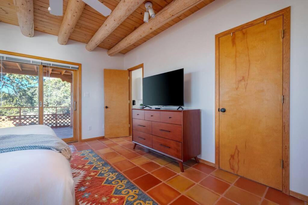 Holiday home Casa Escondido- Quiet, Decks, 3br, El Dorado